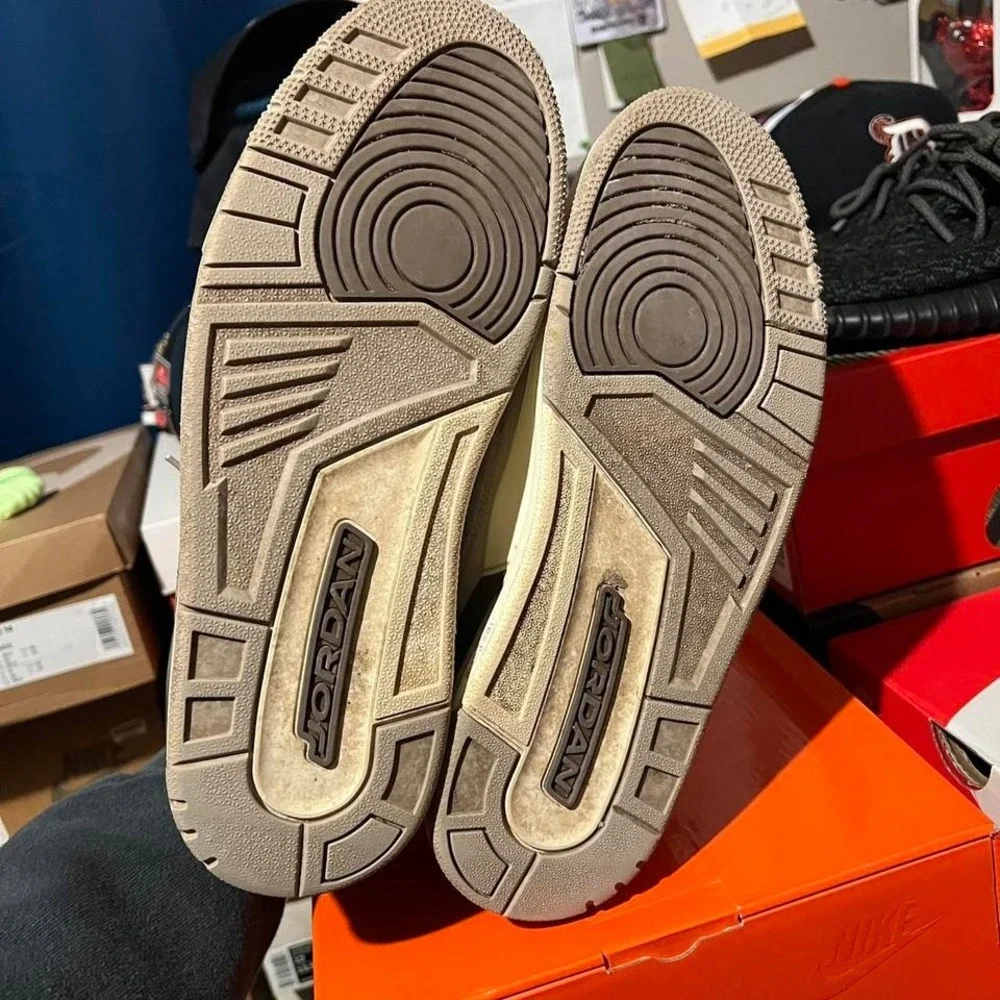 Jordan 3 palomino‎ Sku CT8532 102 Size 11.5